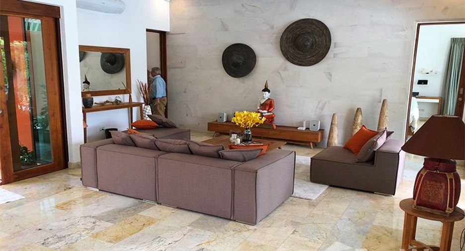 For sale 4 bedrooms villa in Sam Roi Yot, Prachuap Khiri Khan