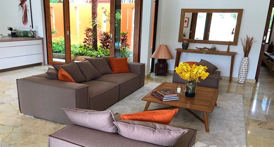 For sale 4 bedrooms villa in Sam Roi Yot, Prachuap Khiri Khan