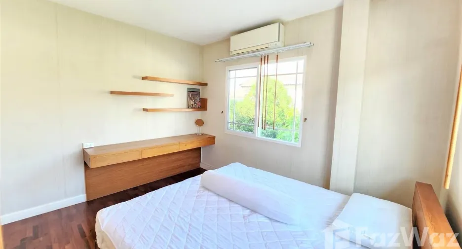 Casa en alquiler de 4 habitaciones en Mueang Chiang Mai, Chiang Mai