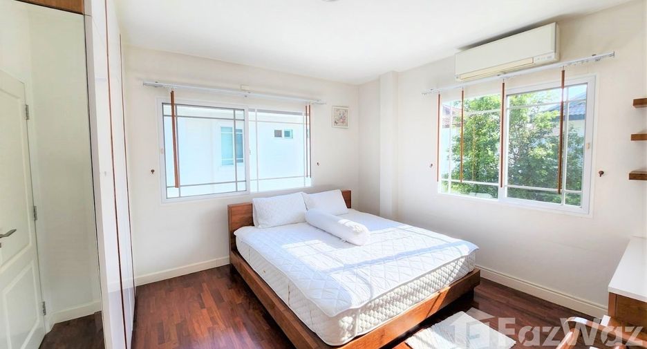 Haus zur Miete mit 4 Zimmer in Mueang Chiang Mai, Chiang Mai