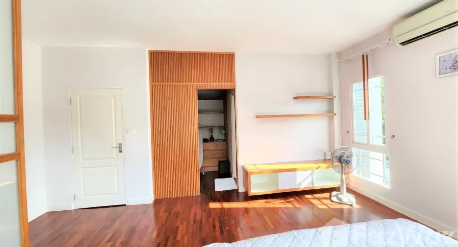 Casa en alquiler de 4 habitaciones en Mueang Chiang Mai, Chiang Mai