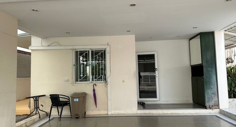 For rent 3 bedrooms house in Bang Lamung, Chonburi