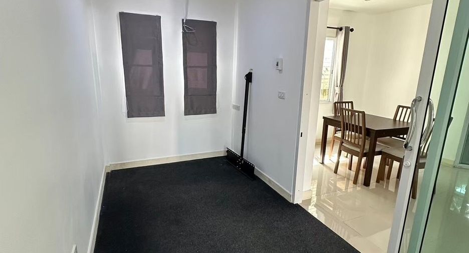 For rent 3 bedrooms house in Bang Lamung, Chonburi