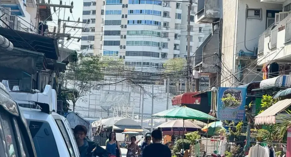 For rent 2 bedrooms retail Space in Bang Lamung, Chonburi