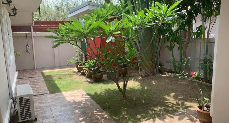 For rent 3 bedrooms house in Hua Hin, Prachuap Khiri Khan