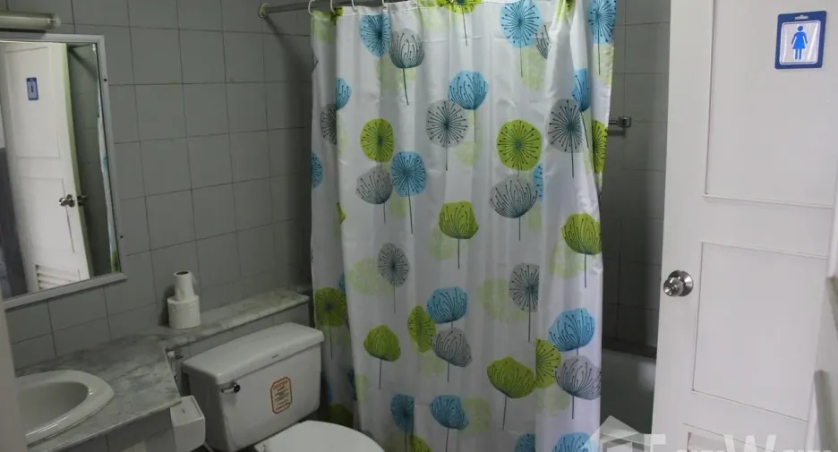 Продажа 3 спальни кондо в Йомтиен, Паттайя