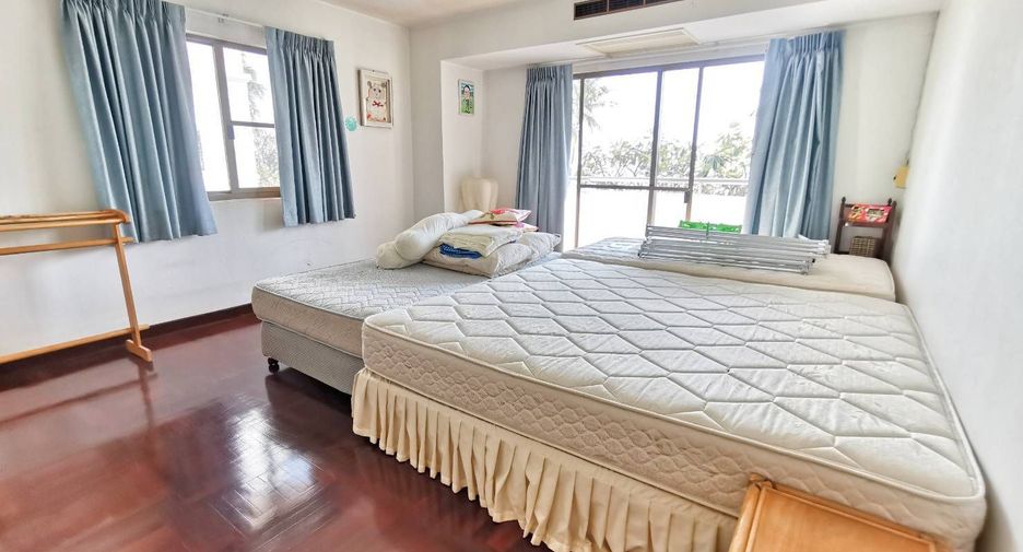 For sale 2 bedrooms condo in Cha Am, Phetchaburi