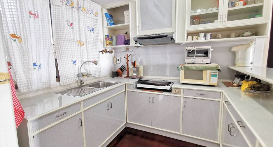 For sale 2 bedrooms condo in Cha Am, Phetchaburi