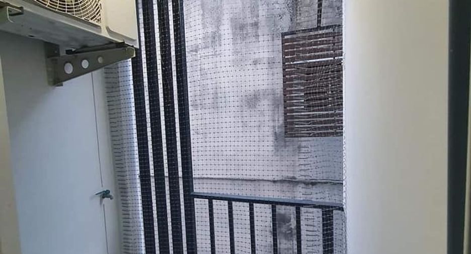 For sale 1 bed condo in Thon Buri, Bangkok
