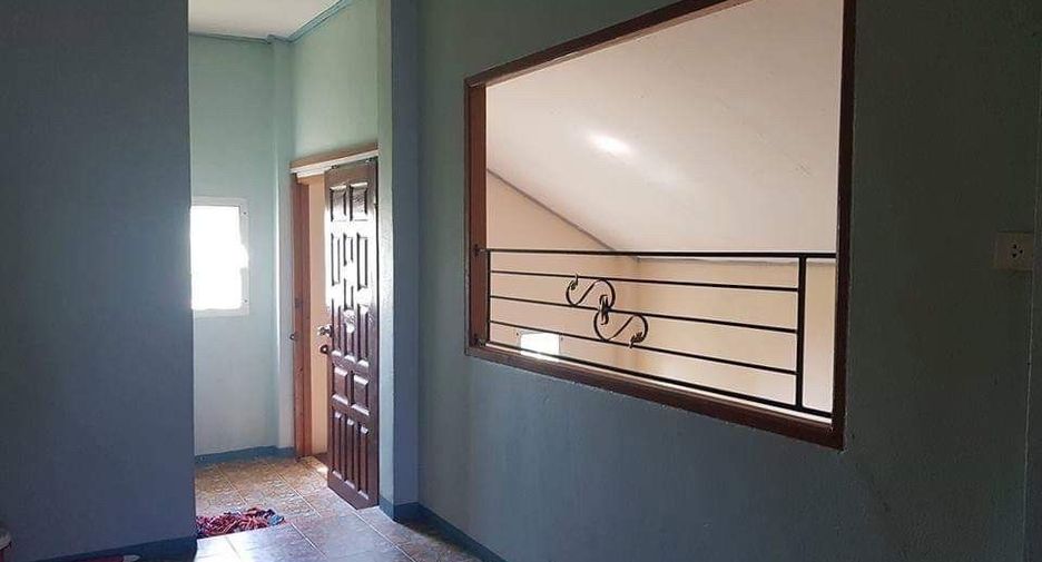 For sale 3 bedrooms house in Mueang Phrae, Phrae