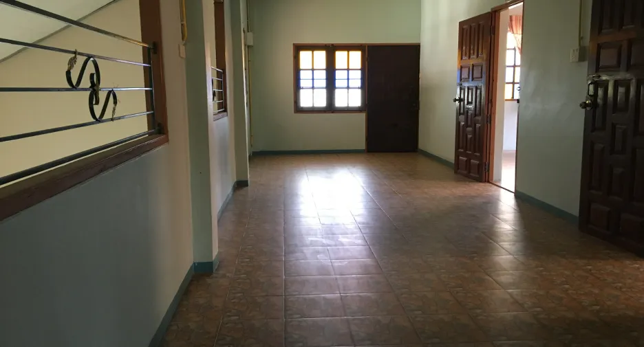 For sale 3 bedrooms house in Mueang Phrae, Phrae