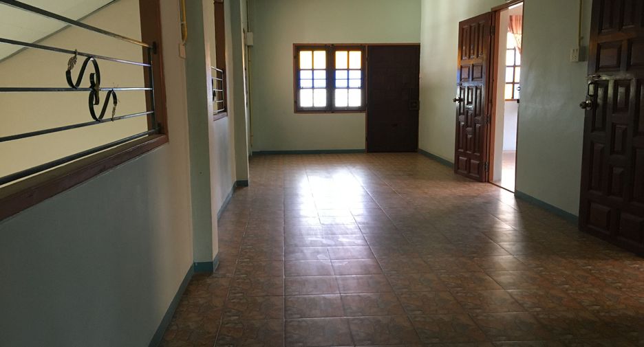 Продажа 3 спальни дом в Mueang Phrae, Пхрэ
