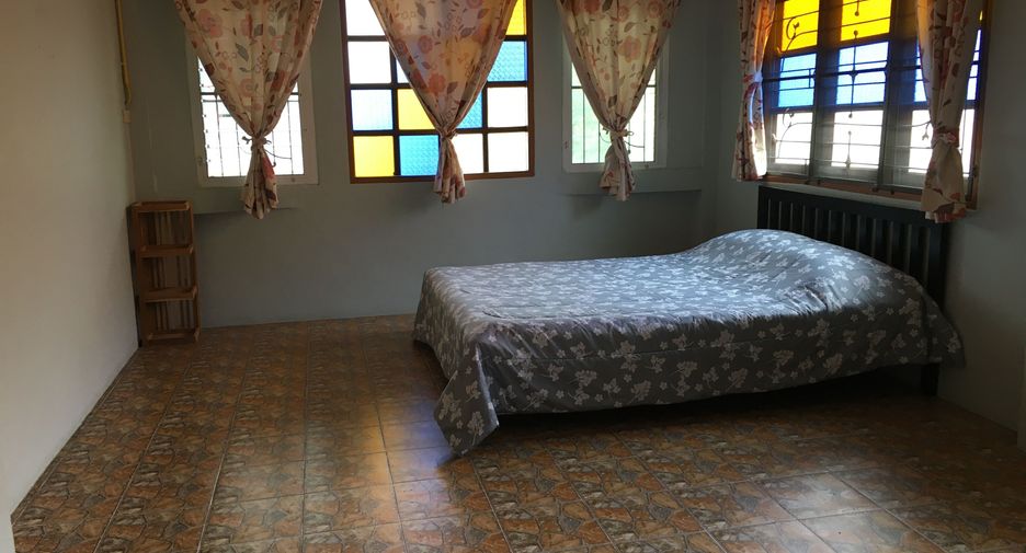 For sale 3 bedrooms house in Mueang Phrae, Phrae