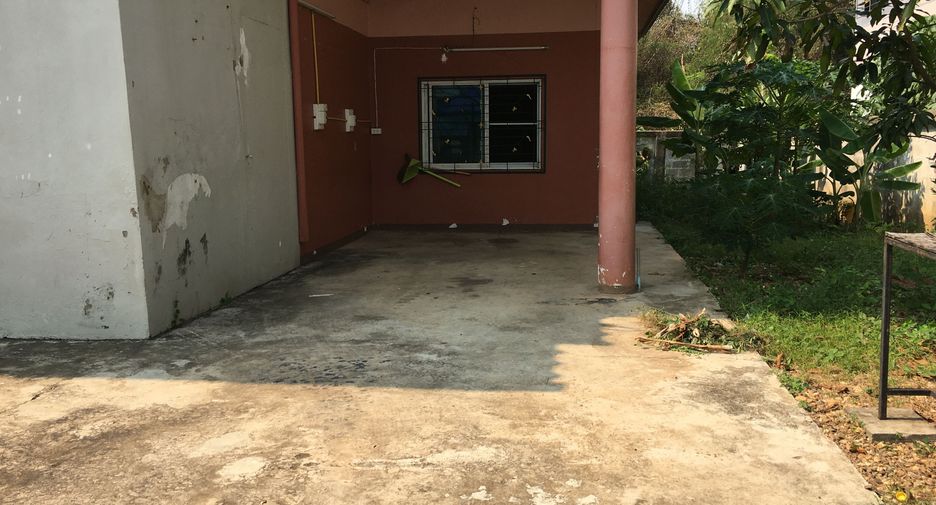 Продажа 3 спальни дом в Mueang Phrae, Пхрэ