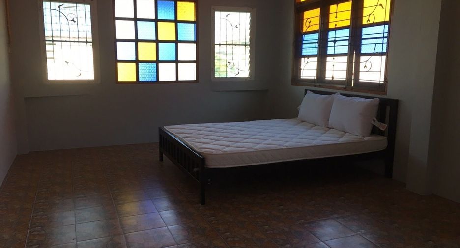 For sale 3 bedrooms house in Mueang Phrae, Phrae