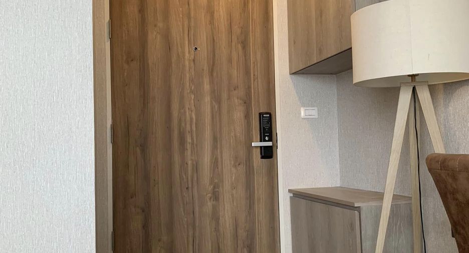 For sale 1 bed condo in Wang Thonglang, Bangkok
