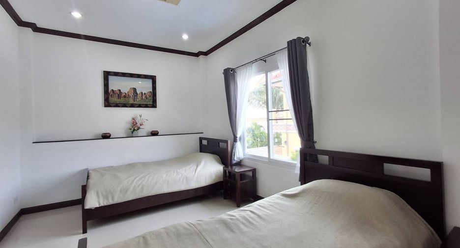 For sale 4 bedrooms house in Cha Am, Phetchaburi