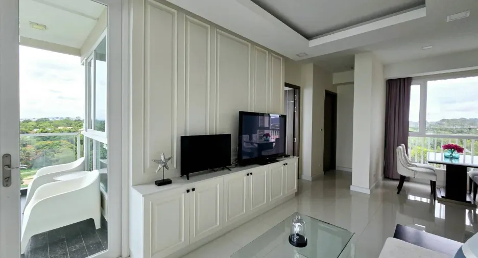 À vendre et à louer 1 chambre condo à Sattahip, Chonburi