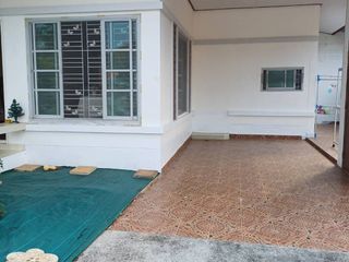 出售 2 卧室 独立屋 在 Ban Chang, Rayong