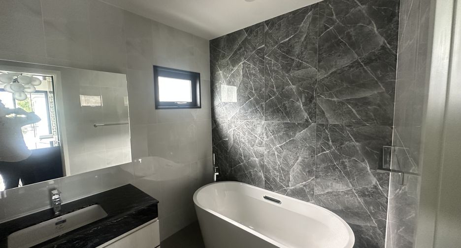 Villa zur Miete mit 4 Zimmer in Bang Lamung, Chonburi