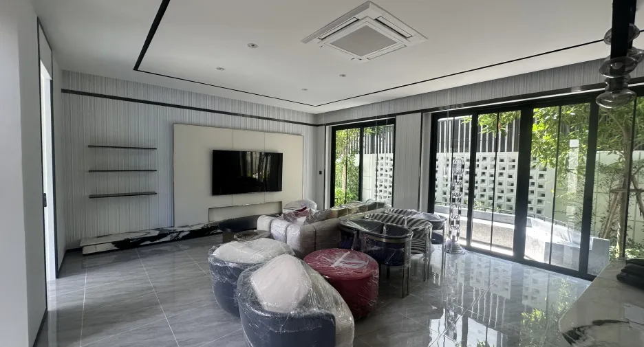 Villa zur Miete mit 4 Zimmer in Bang Lamung, Chonburi