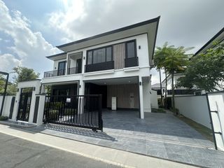 Villa en alquiler de 4 habitaciones en Bang Lamung, Chonburi