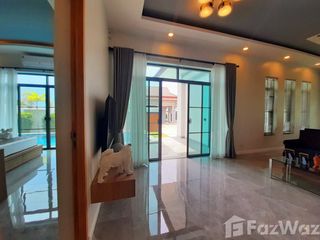 For sale 3 bedrooms villa in Cha Am, Phetchaburi