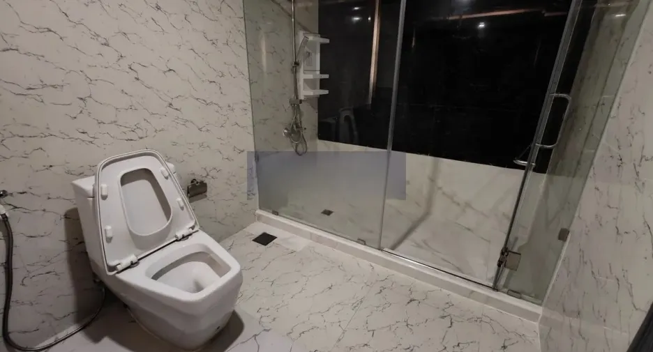 For sale 1 bed condo in Bang Rak, Bangkok