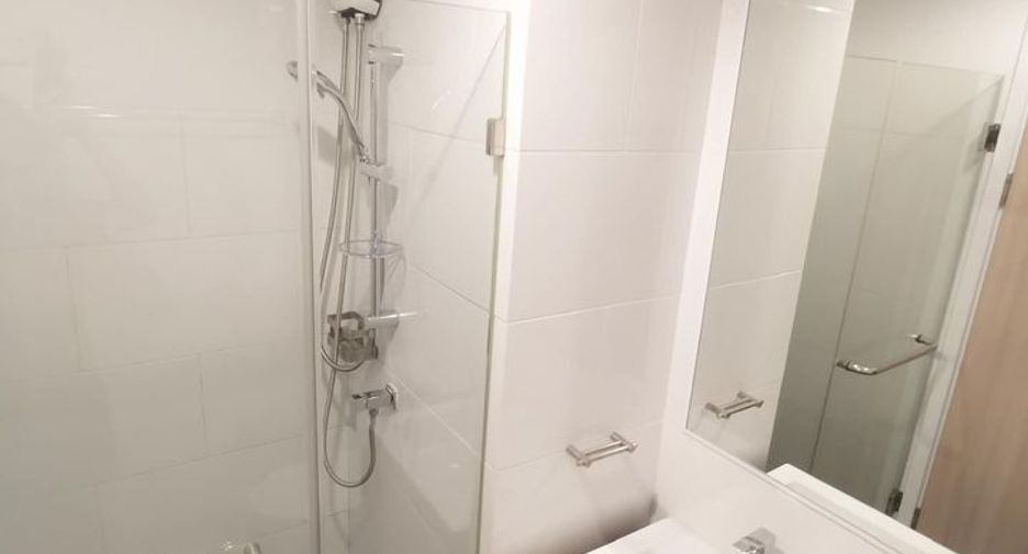 For sale 1 bed condo in Bang Na, Bangkok