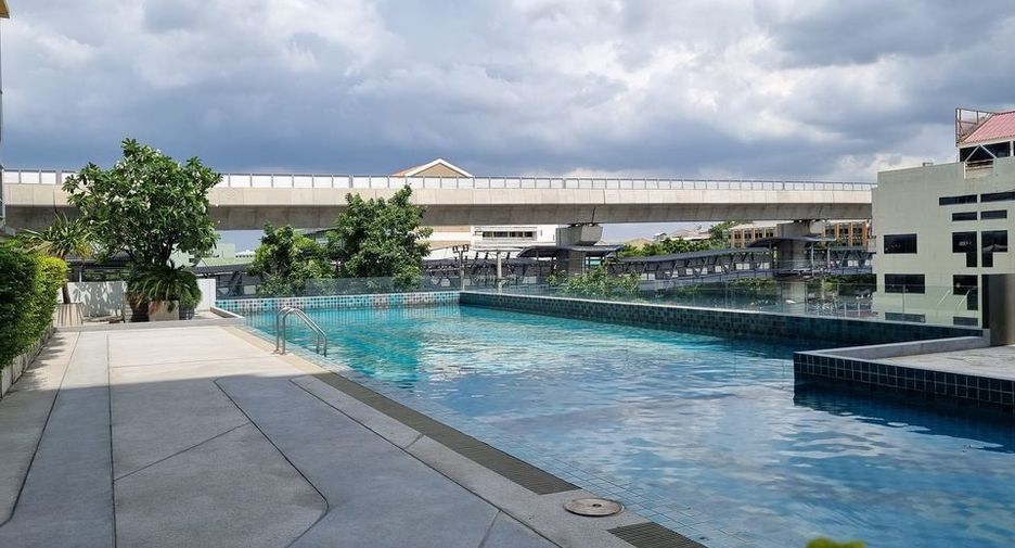 For sale 1 bed condo in Bang Khen, Bangkok