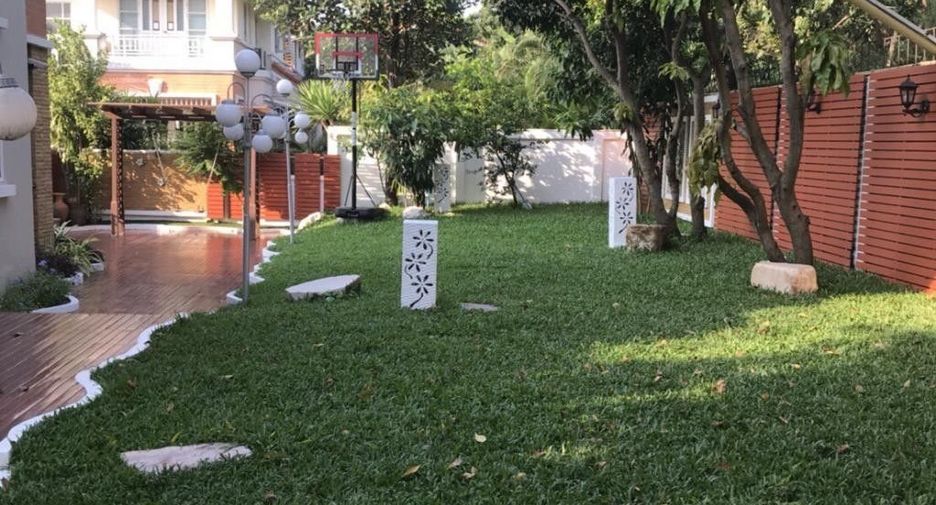 For sale 6 bedrooms house in Prawet, Bangkok