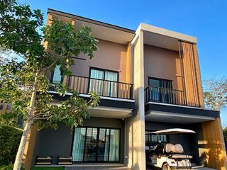 Reihenhaus zum Kauf mit 2 Zimmer in Mueang Rayong, Rayong