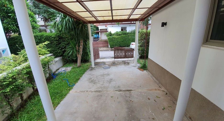 For sale 2 bedrooms villa in Cha Am, Phetchaburi