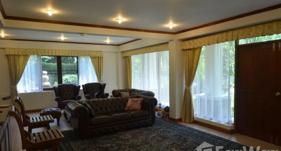 For sale 5 bedrooms house in Mueang Phuket, Phuket