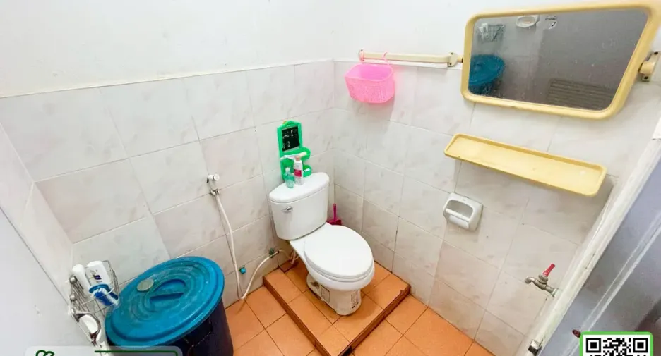 For sale 2 bedrooms townhouse in Mueang Uttaradit, Uttaradit