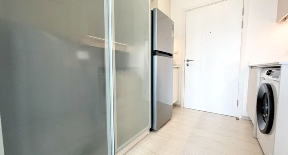 For sale 1 Beds condo in Huai Khwang, Bangkok