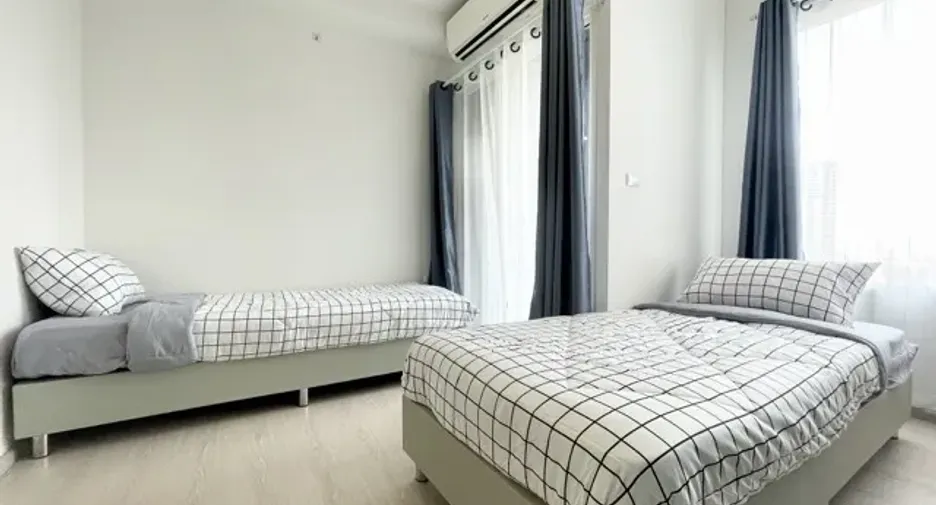 For sale 1 Beds condo in Huai Khwang, Bangkok