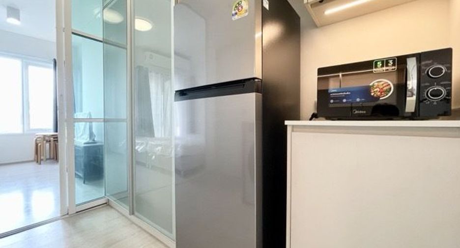 For sale 1 Beds condo in Huai Khwang, Bangkok
