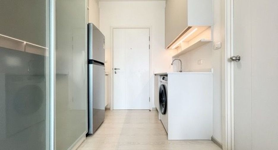 For sale 1 Beds condo in Huai Khwang, Bangkok