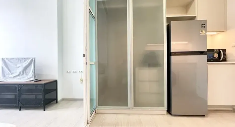 For sale 1 Beds condo in Huai Khwang, Bangkok