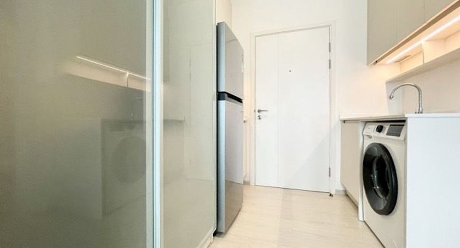 For sale 1 Beds condo in Huai Khwang, Bangkok