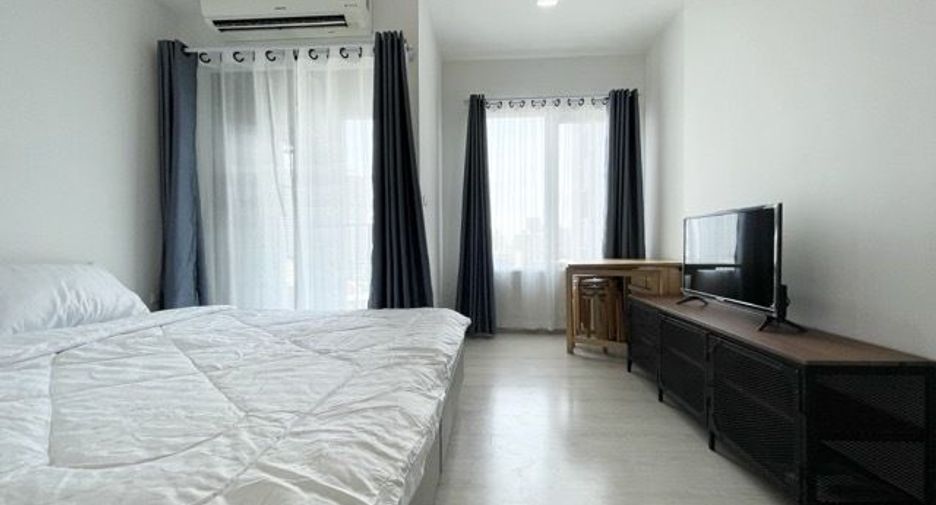 For sale 1 Beds condo in Huai Khwang, Bangkok