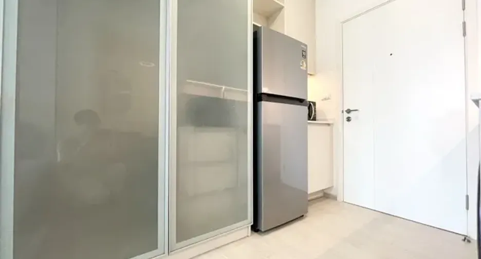 For sale 1 Beds condo in Huai Khwang, Bangkok