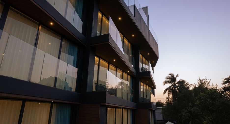 For rent 4 bedrooms villa in Mueang Phuket, Phuket