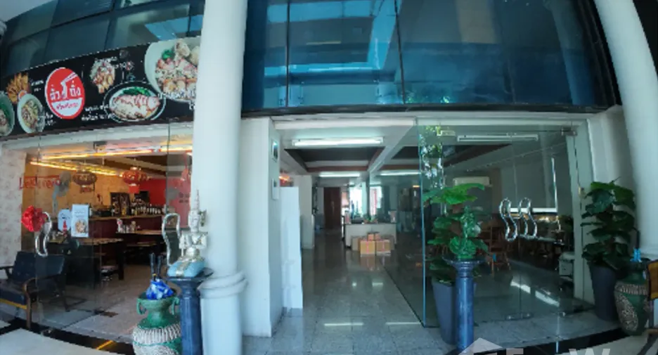 For sale 7 ベッドルーム office in Prawet, Bangkok