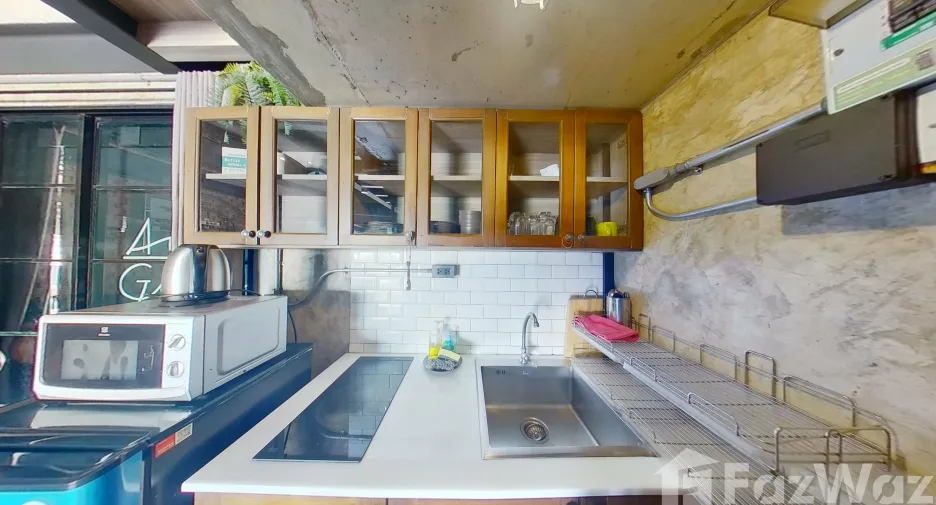 For sale 8 bedrooms townhouse in Hua Hin, Prachuap Khiri Khan