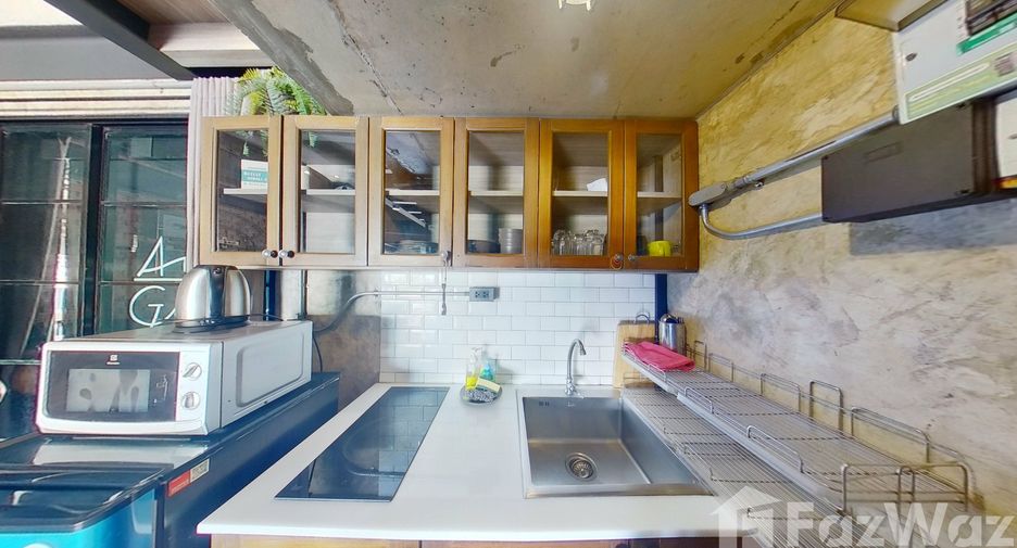 For sale 8 bedrooms townhouse in Hua Hin, Prachuap Khiri Khan