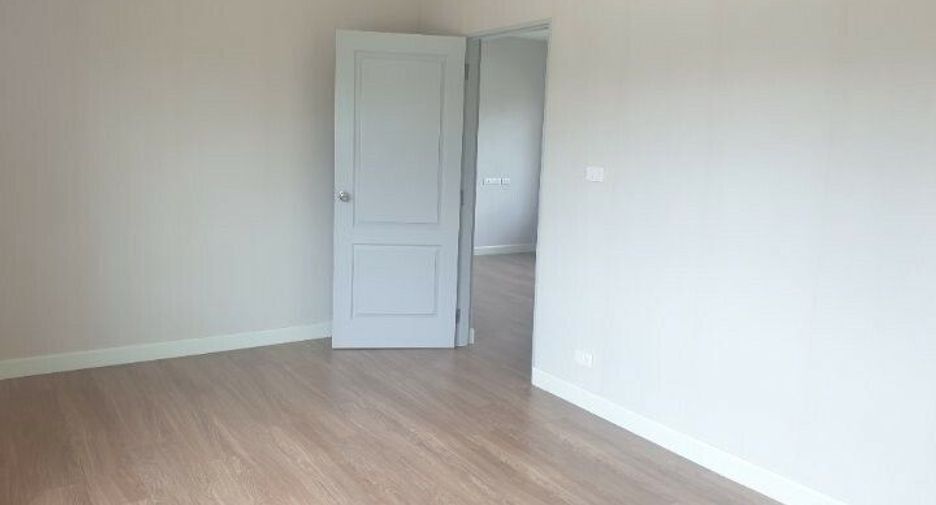 For sale 4 bedrooms house in Bang Khen, Bangkok