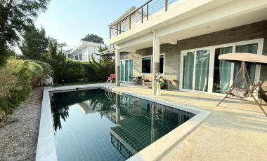 Villa en venta de 5 habitaciones en Sattahip, Chonburi
