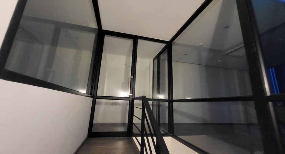 For sale 3 bedrooms townhouse in Lat Phrao, Bangkok